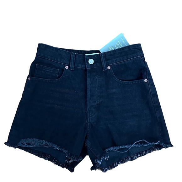 * SOLD * H&M Denim Shorts - Picture 1 of 5